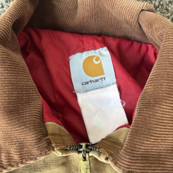 due to PoshM's policies cannot take down a listing within two months been bought - Picture 14 of 16